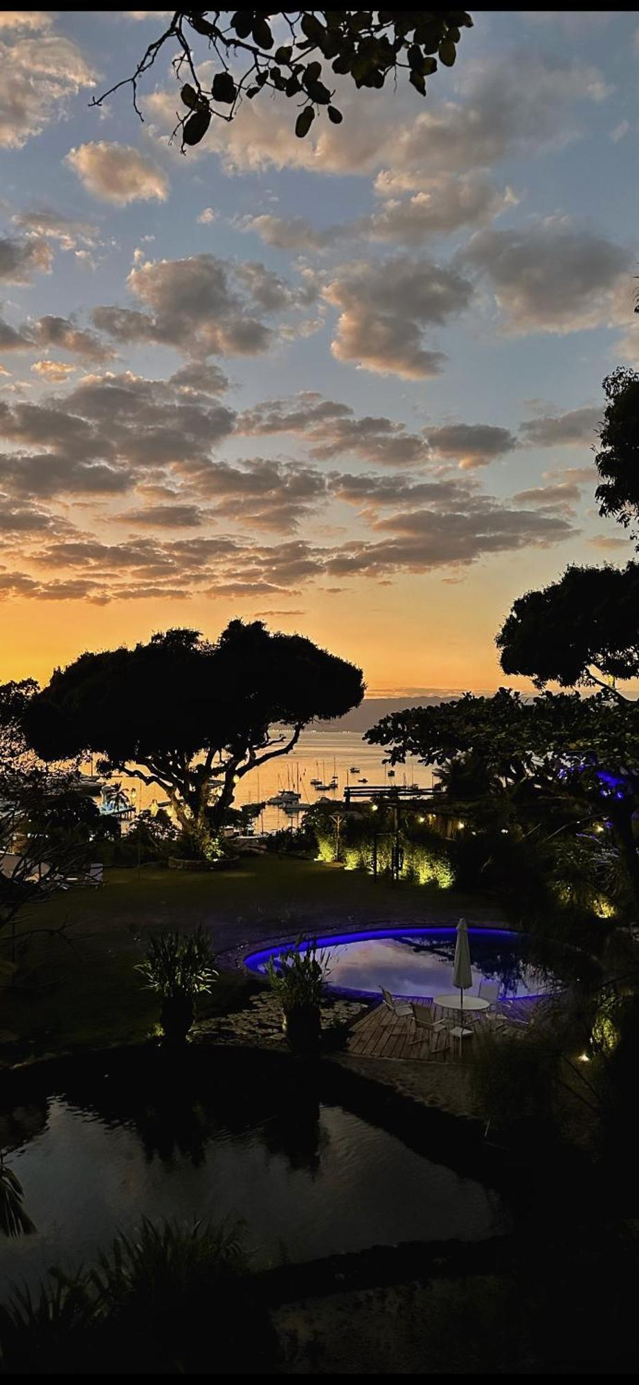 Villa Casas D'Água Doce - Casa Ateliê Ilhabela Esterno foto